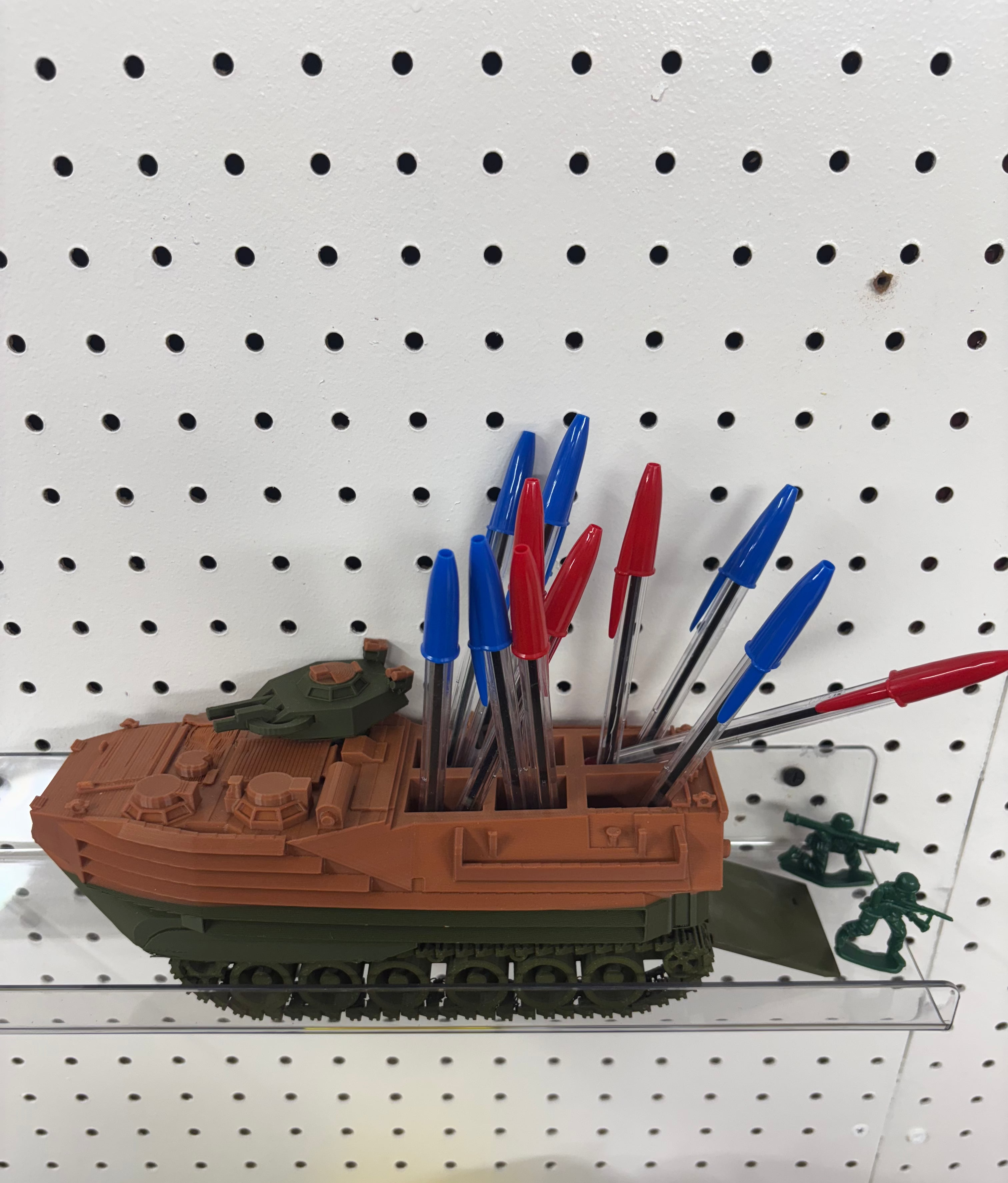 AAV Pencil Holder – Military Amphibious Vehicle 3D Printed Organizer