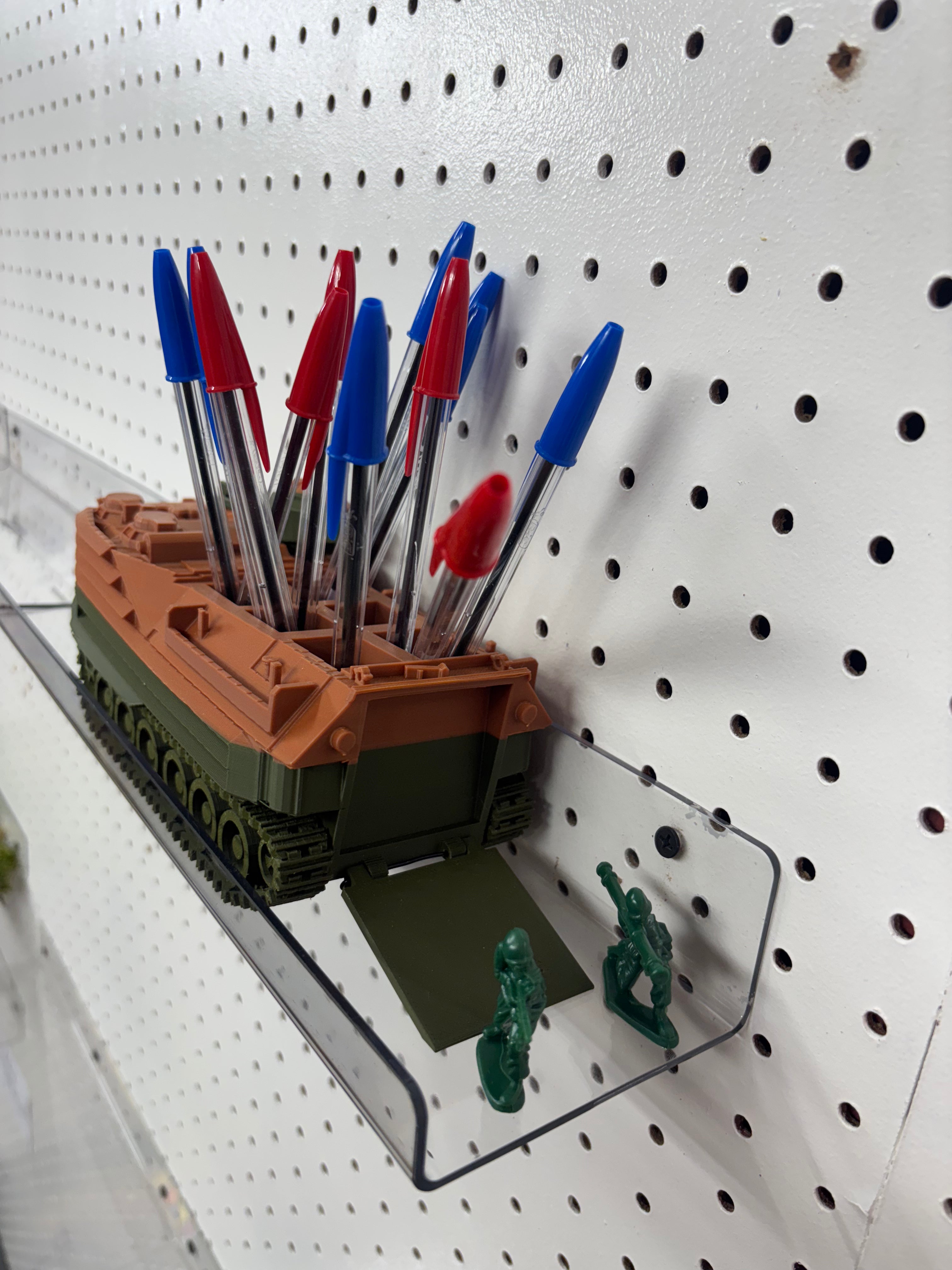 AAV Pencil Holder – Military Amphibious Vehicle 3D Printed Organizer