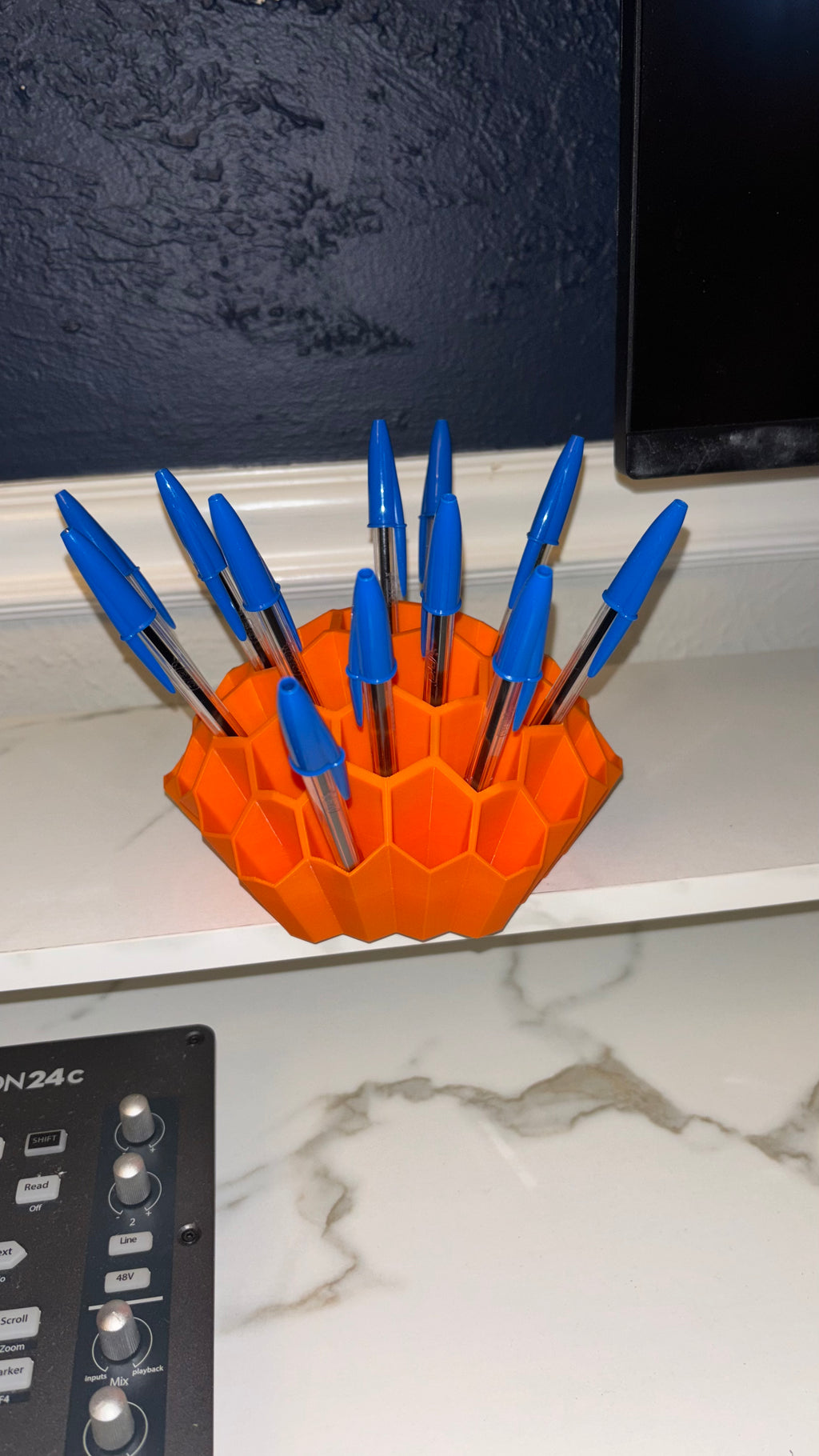 Honeycomb Pencil Holder – Modern 3D Printed Desk Organizer