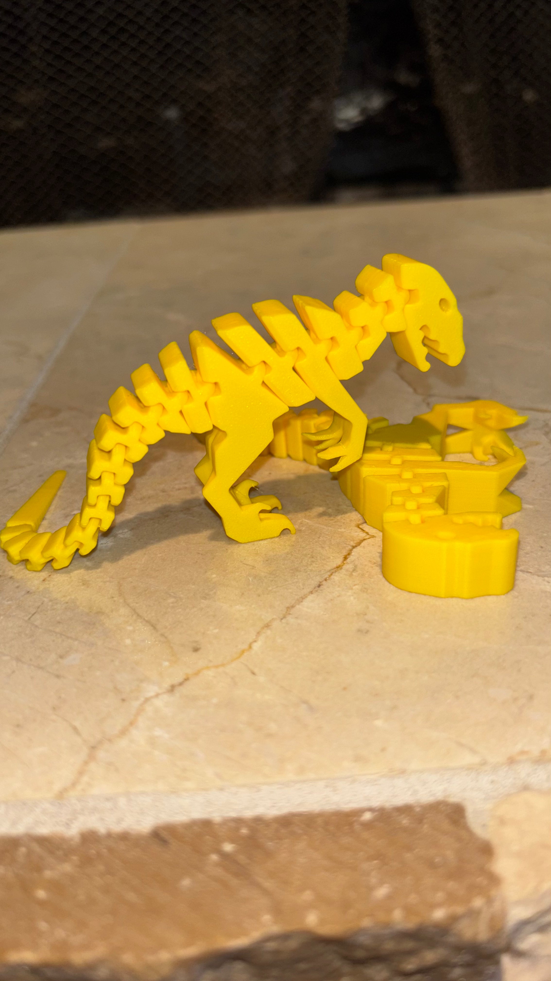 Flexible Velociraptor (Raptor) Dinosaur – 3D Printed Poseable Fidget Toy