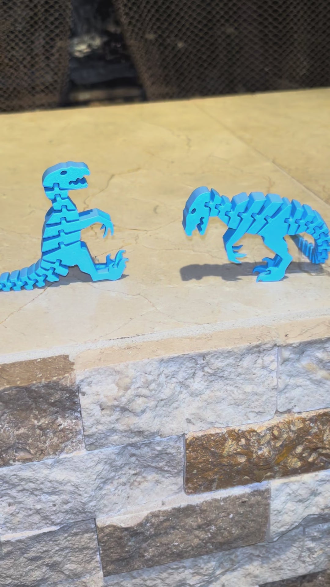 Flexible Velociraptor (Raptor) Dinosaur – 3D Printed Poseable Fidget Toy